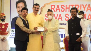 Shantanu Bhamare Awarded By Maharashtra Governor Shri Bhagat Singh Koshyari