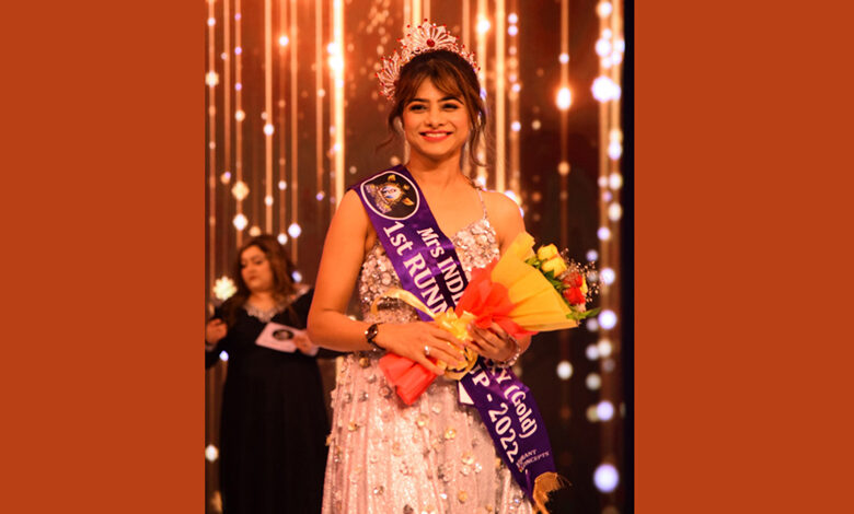 Sarika Potnis from Pune crowned as Mrs India Galaxy first runner-up (2022) 