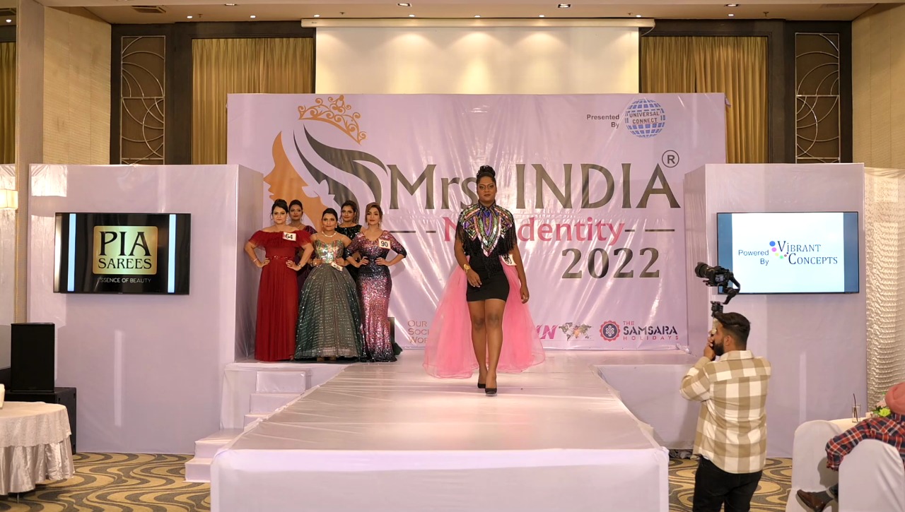 Sindhu Bharathi NJ, from Tamil Nadu crowned, as Mrs Confident at Mrs